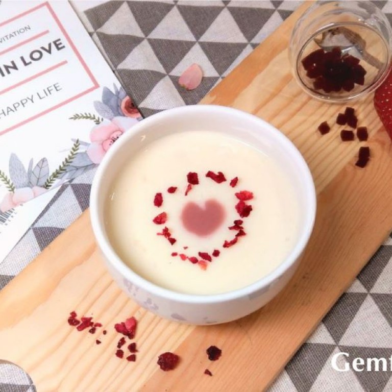 Red Velvet Panna Cotta